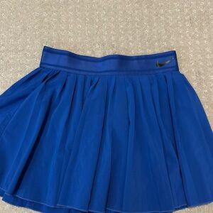 Women’s Nike skirt